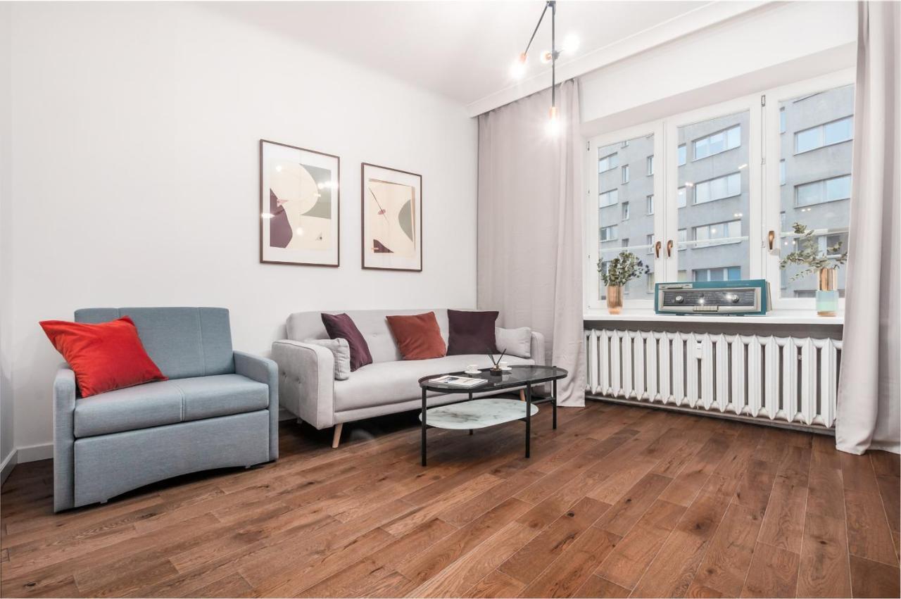 Monte Carlo By Renters * Warszawa